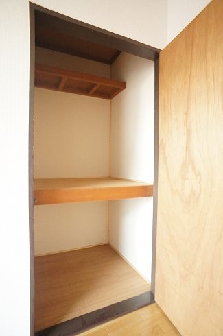グリーンコーポラスの収納|押入