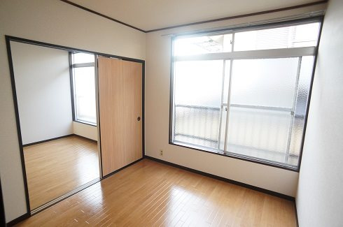 グリーンコーポラスの居間・リビング