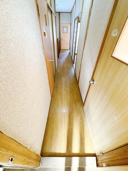 【玄関】 | 樋口貸家