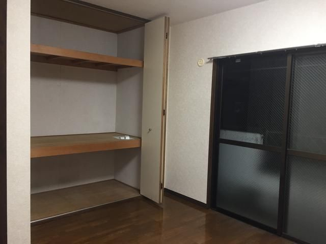 フローラルパレス大成の収納