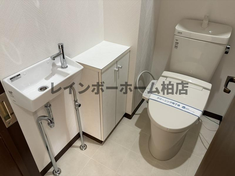 【仲介手数料：50％OFF】対象物件！のトイレ|ゆったりとした空間のトイレです