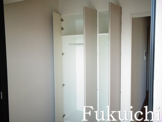 レジディア都立大の収納