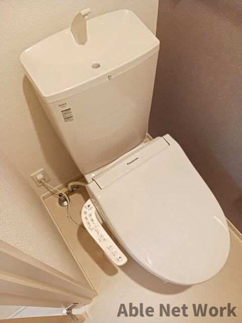 コンフォルターブル鹿嶋Ⅱのトイレ|温水洗浄便座