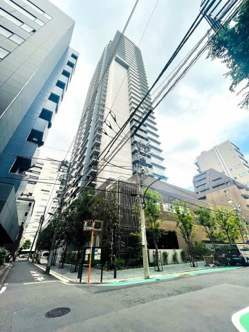クラッシィタワー新宿御苑の外観
