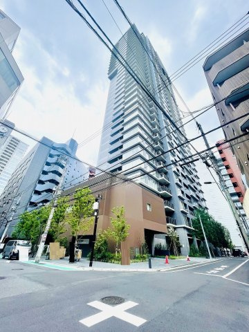 クラッシィタワー新宿御苑の外観