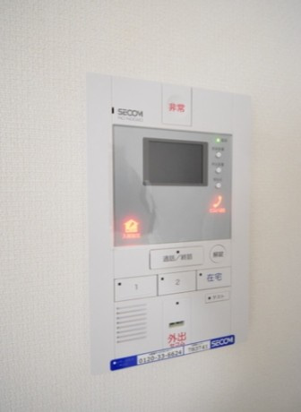 日野市神明３丁目のアパートのセキュリティ