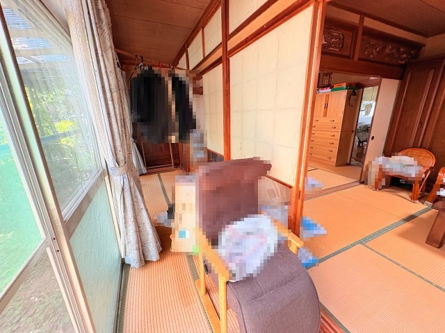 八代市本野町　延べ床33坪以上　平屋の内装