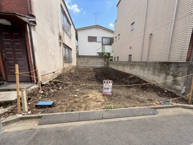 世田谷区三軒茶屋２丁目の売地の外観