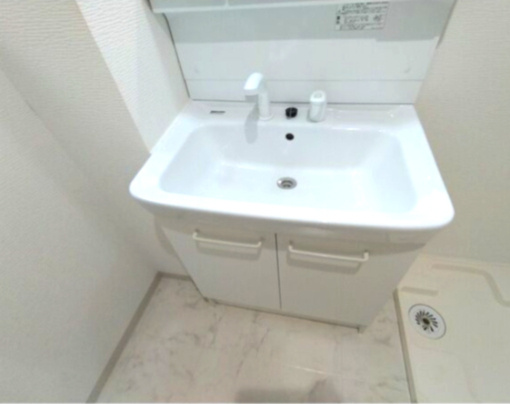 【独立洗面台】 | ※イメージ　反転タイプのお部屋の写真
