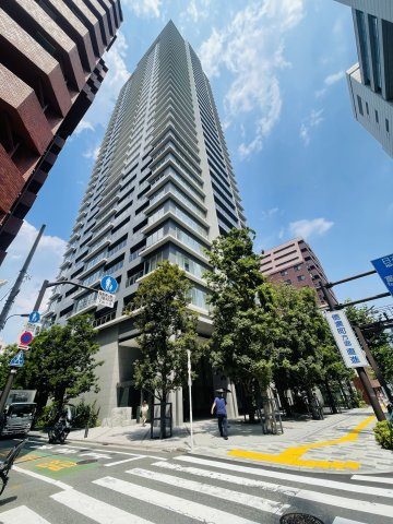 クラッシィタワー新宿御苑の外観
