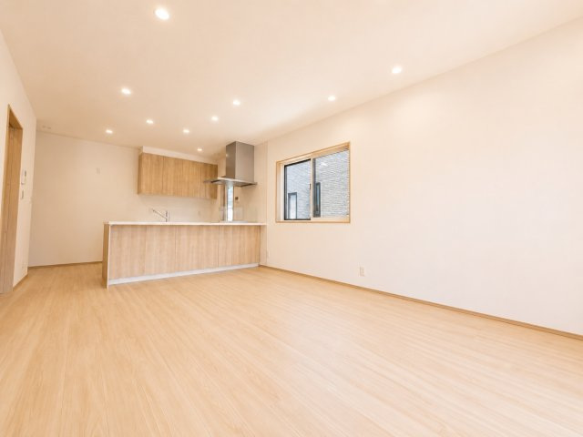 東近江市市子川原の居間・リビング
