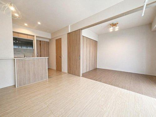 デュオヒルズ能登川駅前の居間・リビング|室内（2026年4月）撮影