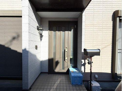 【カエデプラス不動産】東近江市東沖野５丁目の玄関|現地（2026年1月）撮影