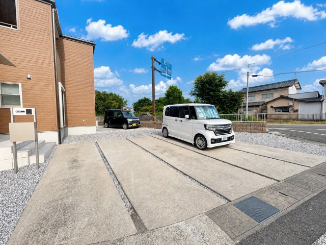 東近江市小田苅町の駐車場