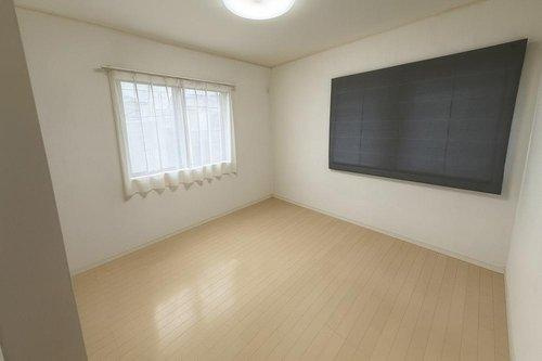 【カエデプラス不動産】近江八幡市堀上町の洋室|現地（2025年11月）撮影