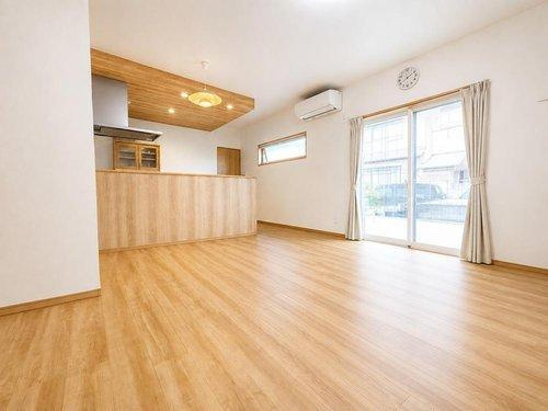 彦根市芹川町の居間・リビング|室内（2026年5月）撮影