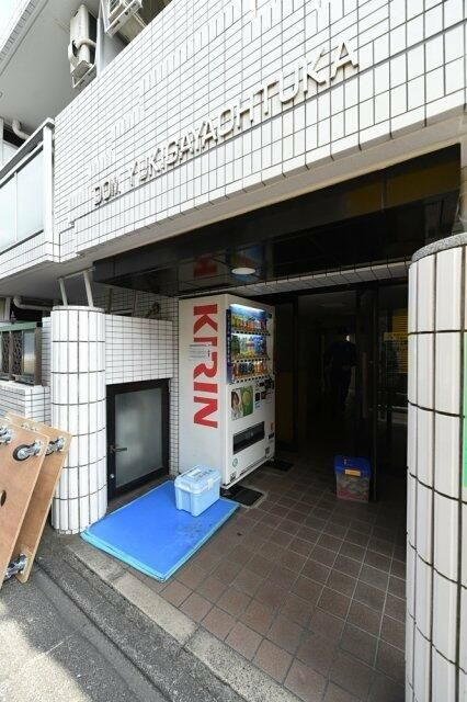 ドム雪ケ谷大塚のエントランス