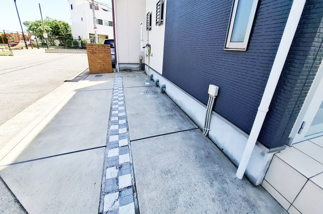 堺市中区土塔町の駐車場|駐車スペース：普通車1台・軽自動車1台駐車可能（車種による）！