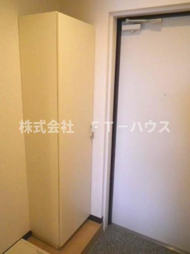 ミリアビタＮＯ．１３の玄関