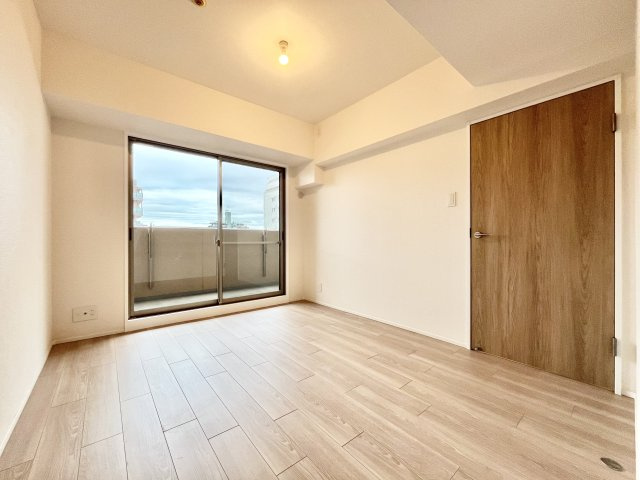 バンベール堺の洋室
