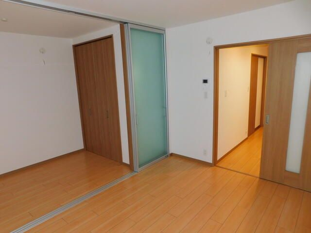 川崎市多摩区中野島６丁目のアパートのその他