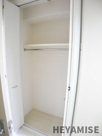 Jプレイス宝町の収納|※類似間取りの別のお部屋の写真です※