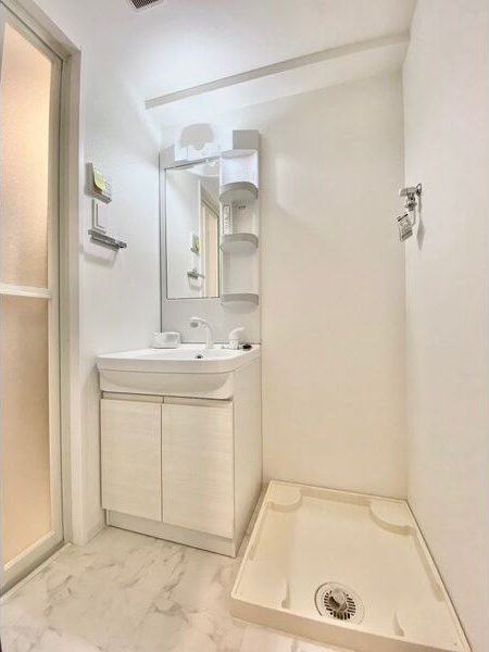 S-RESIDENCE平安通の独立洗面台