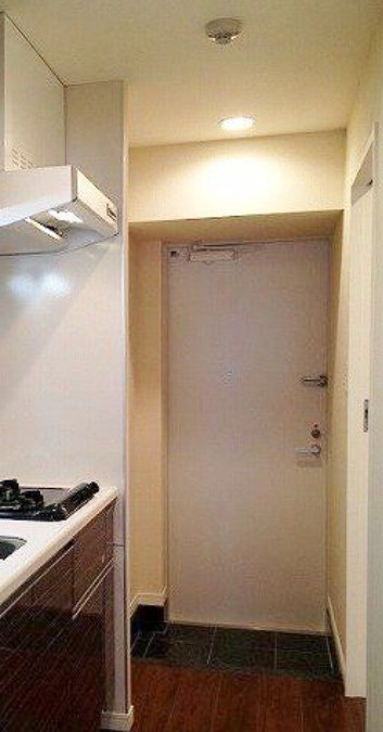 ステージファースト飯田橋アジールコートの玄関|※別室参考写真です。