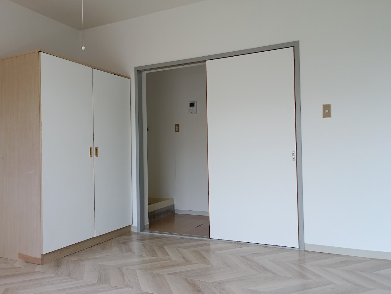 レジデンス曳馬Ⅱのその他|303号室写真　室内のデザイんは部屋毎に異なります。
