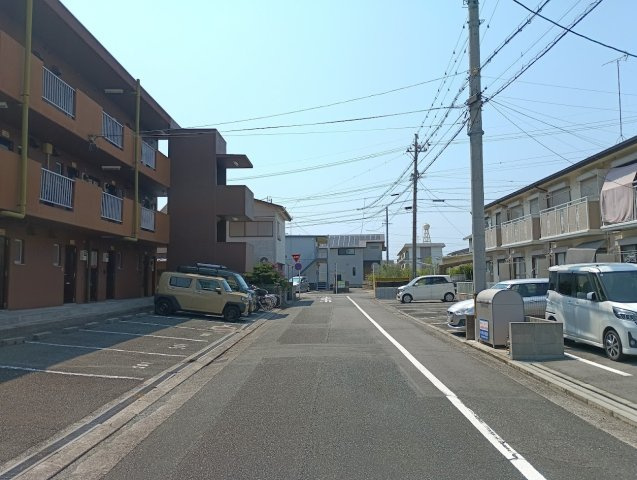 レジデンス曳馬Ⅱの周辺|北側道路