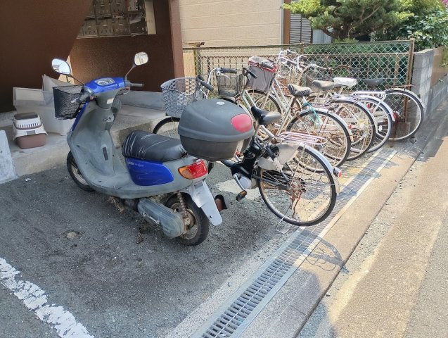 レジデンス曳馬Ⅱの駐輪場