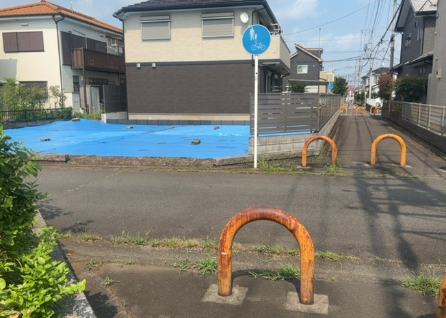 【外観】 | 物件の詳細については、現地を見てわかること以外に、役所や法務局などで調べないとわからないことがあります。そのため、現地に行く場合は、もしこの物件を買ったらどのような生活ができるかをイメージしましょう。