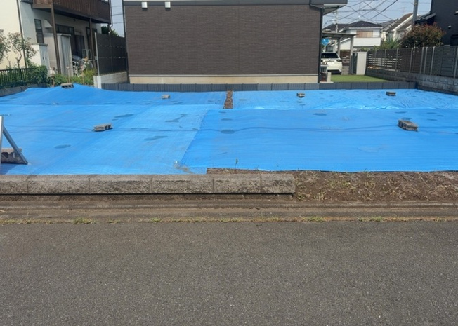 【外観】 | 土地購入を検討されている場合、境界杭がない状態で購入してしまうと境界確定測量をする必要があり、費用がかかります。購入の前に、売主、隣土地所有者立ち合いのもと境界を確定し境界杭を設置するのがベストです。