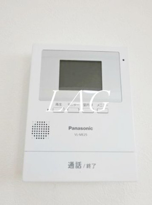 【セキュリティ】 | エスポワール | モニター付きインターフォンです。