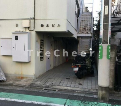 【エントランス】 | 鈴木ビル