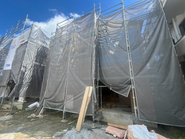 北中城村美崎新築戸建て1号棟（全2棟）の前面道路含む現地写真|9/18現地写真
