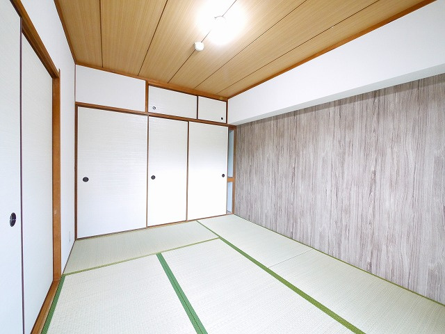 コーポ五風の和室|フローリングだけでなく、和室もあります