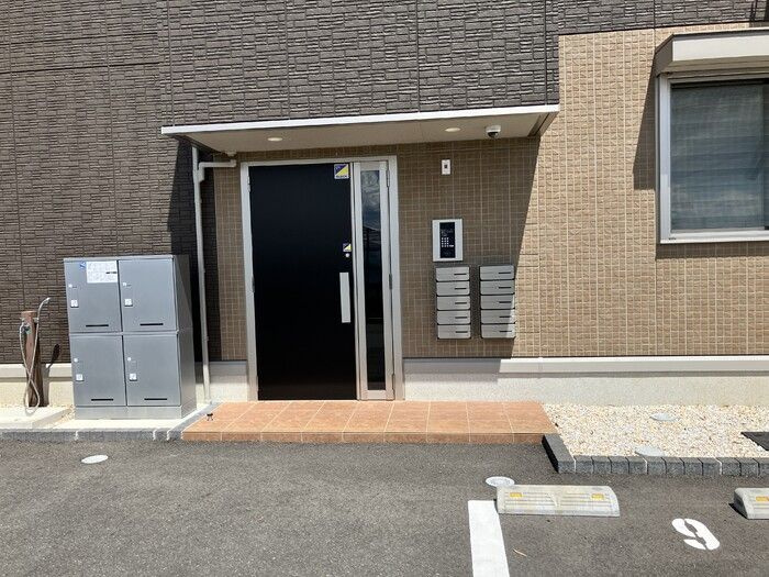 サン　ベノアのエントランス