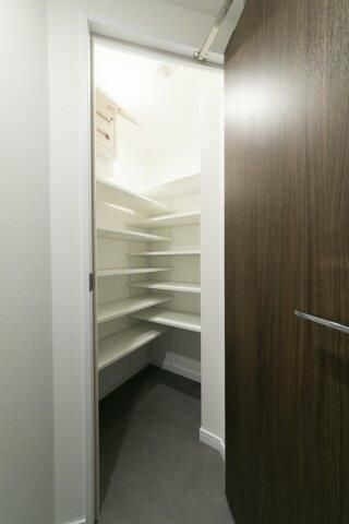 プラウドフラット浅草の収納
