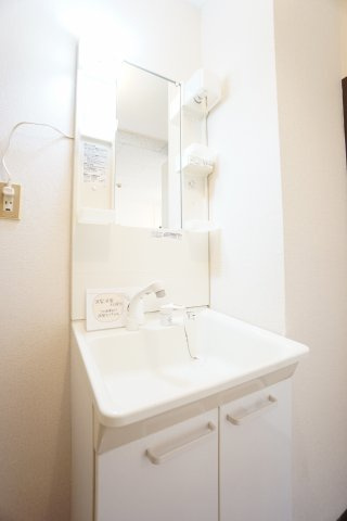 【独立洗面台】 | ヴィレッジ松本 B | ※同物件・同タイプの写真です