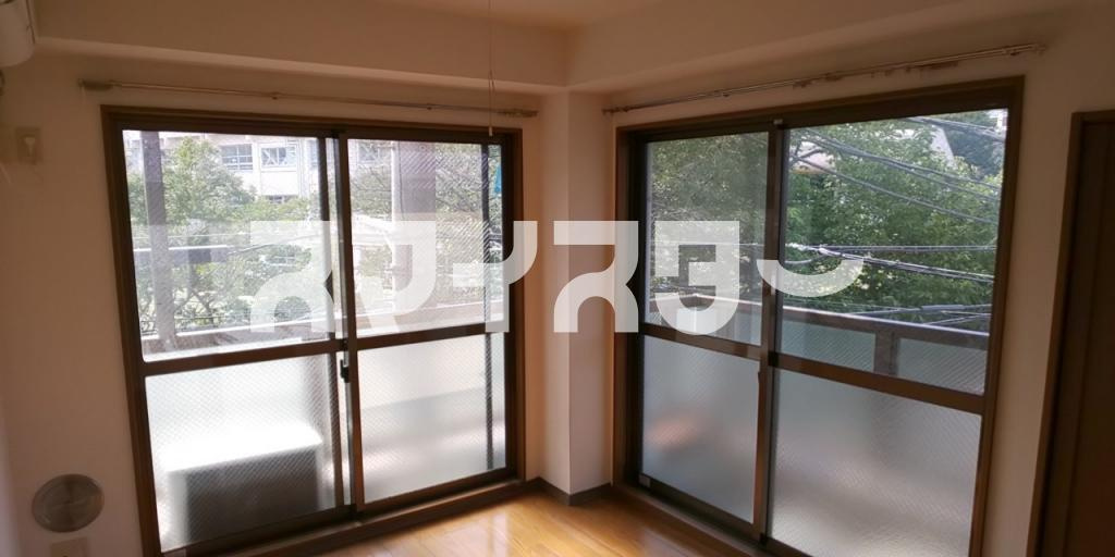 板橋区大山町の賃貸マンションの居間・リビング
