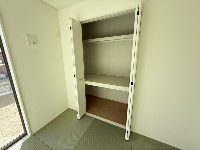 クレイドルガーデン前橋市富士見町時沢第11　4号棟の収納|【イメージ写真】1階和室にも収納があります