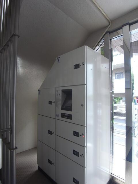 吉祥寺ウイングのその他共用部分|宅配ボックス、不在時の荷物の受け取りに便利です