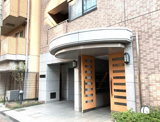 マルソ松が谷のエントランス|建物の内部です