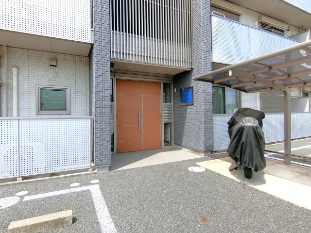 エクレール田中Ⅱのエントランス