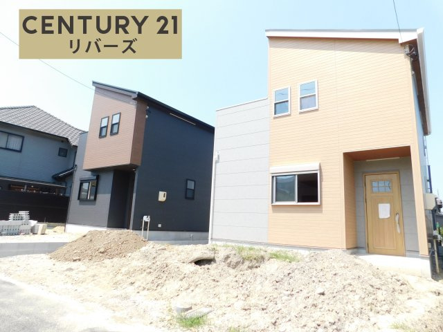 名古屋市港区福田１丁目の新築一戸建の外観|◇１号棟◇　　いつでもご案内出来ます♪（お問合せ当日、平日、水曜、夜間でもＯＫ）　敷地４６．３３坪！　駐車並列３台ＯＫ　南に庭付き、陽当たり良好！！　全室南向き♪　ランドリースペース完備♪