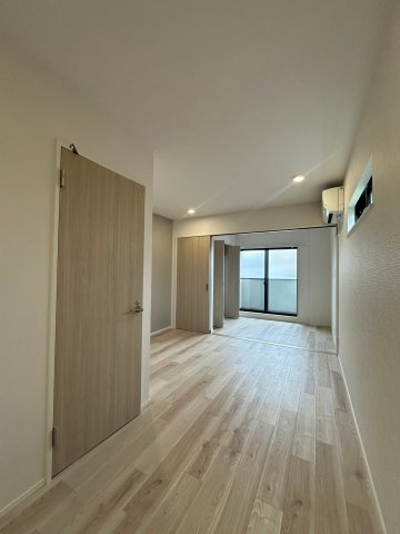 MOVE本陣PREMIO　名古屋市賃貸　仲介手数料無料の居間・リビング