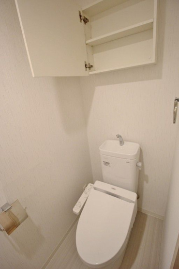【トイレ】 | SAKURA TERRACE | ゆったりとした空間のトイレです