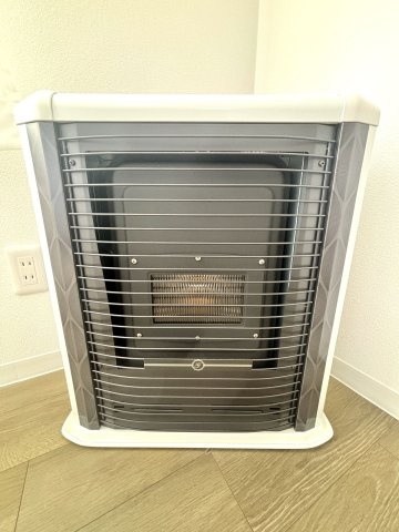 【暖房】寒い季節もお部屋全体をしっかり温めてくれるパワフルな暖房機器を完備。