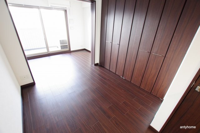 S-RESIDENCE淀屋橋 仲介手数料無料の居間・リビング